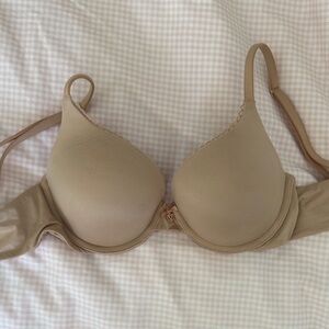 Elegant Tan push up Underwire Bra with charm in the middle